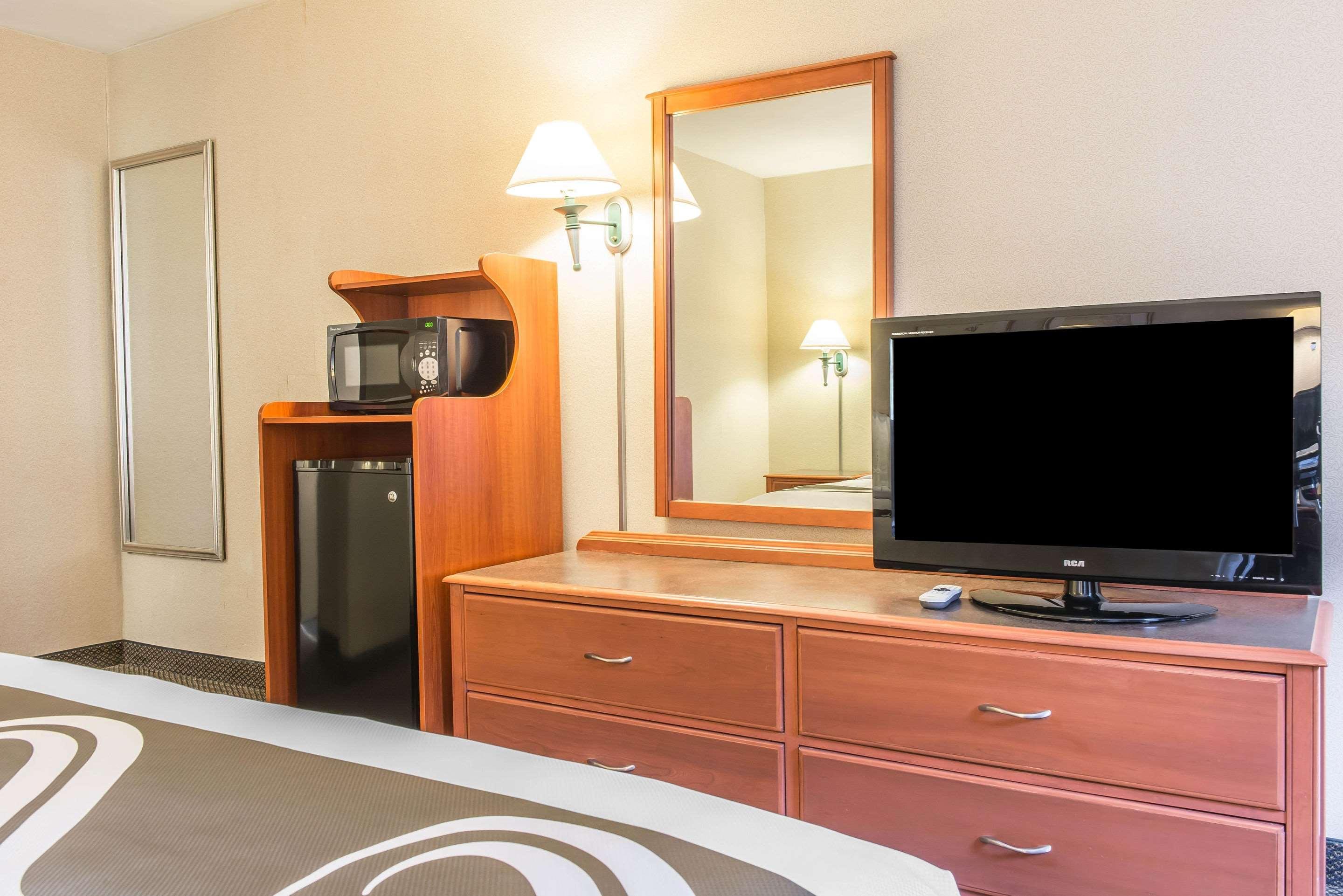 Quality Inn Hermitage Exterior foto