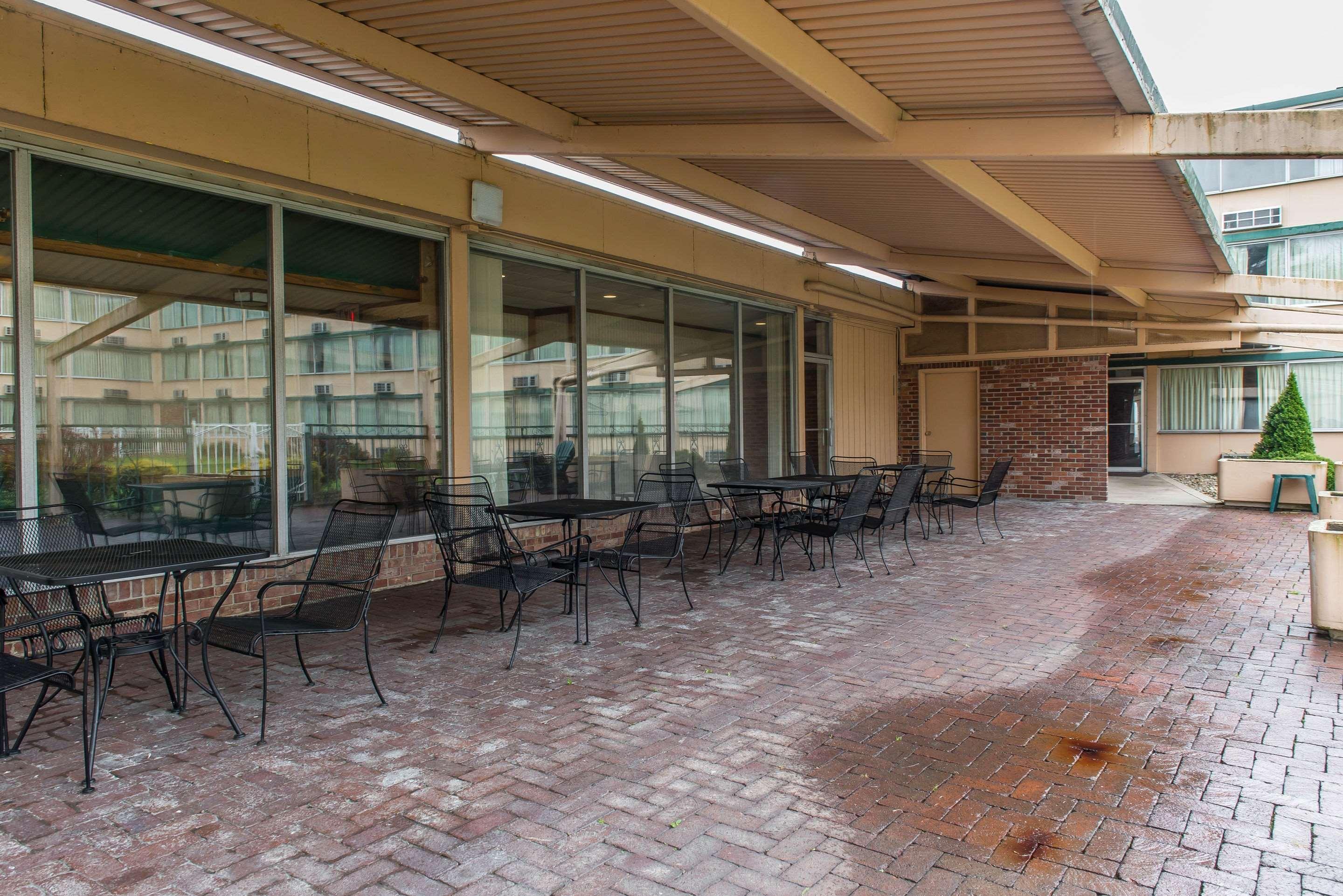 Quality Inn Hermitage Exterior foto